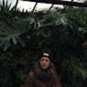 Meet your Posher, Leah